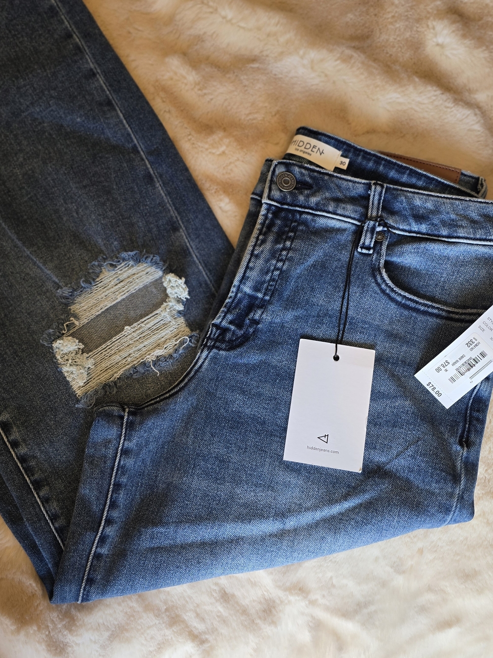 Hidden Brand Logan Mid-rise Dad Distressed Jeans Size 30 Regular